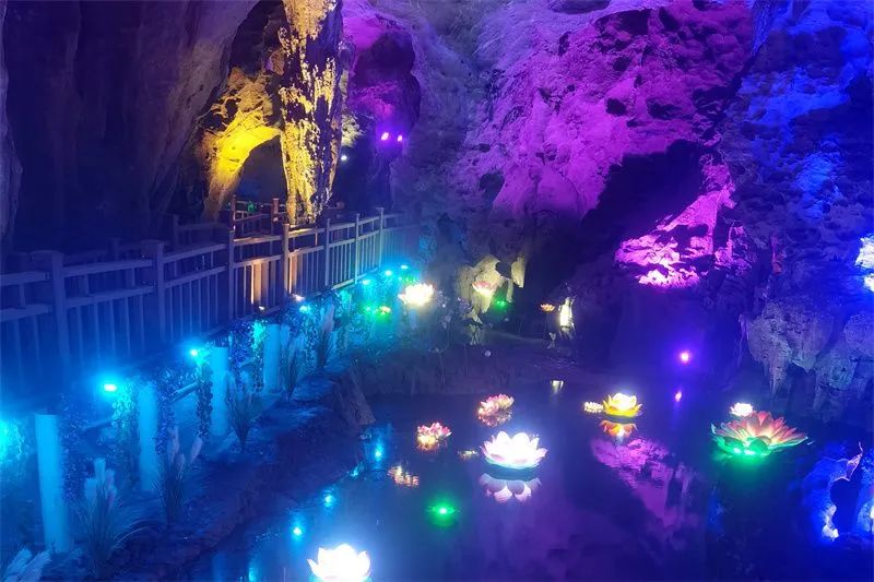 祖国好 家乡美丨广南被狠狠"报复" 假日5天接待47万人次