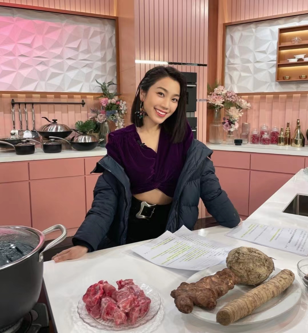 情绪疑再受困扰!姜丽文自曝遭网络欺凌,网友担心其抑郁症复发