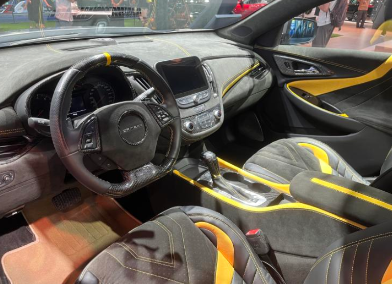 两门迈锐宝xl亮相成都车展!官方改装套件上身,美式肌肉车风格