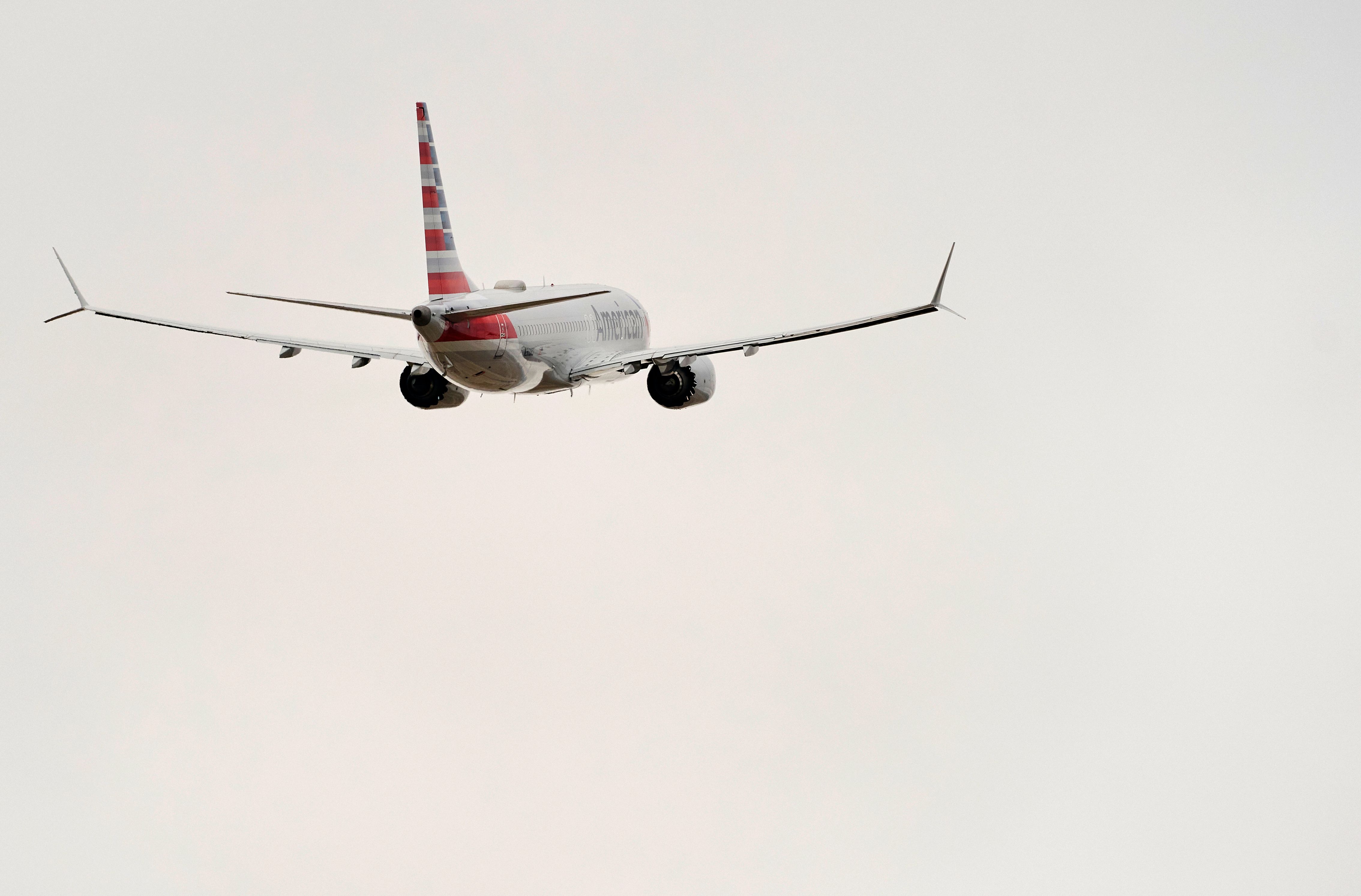 波音737 max首次载客复飞测试(7)