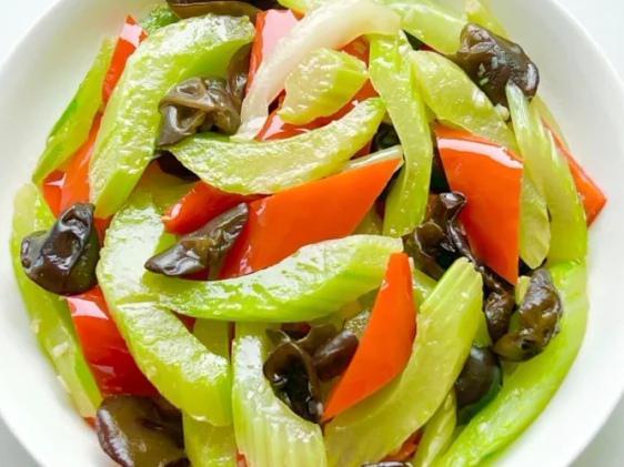 清淡饮食让身体越来越棒,8道低脂低卡家常炒菜,营养美味易消化