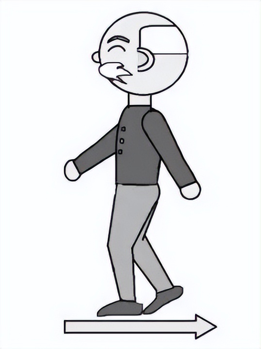 倒着走,不仅防驼背,还有这个好处