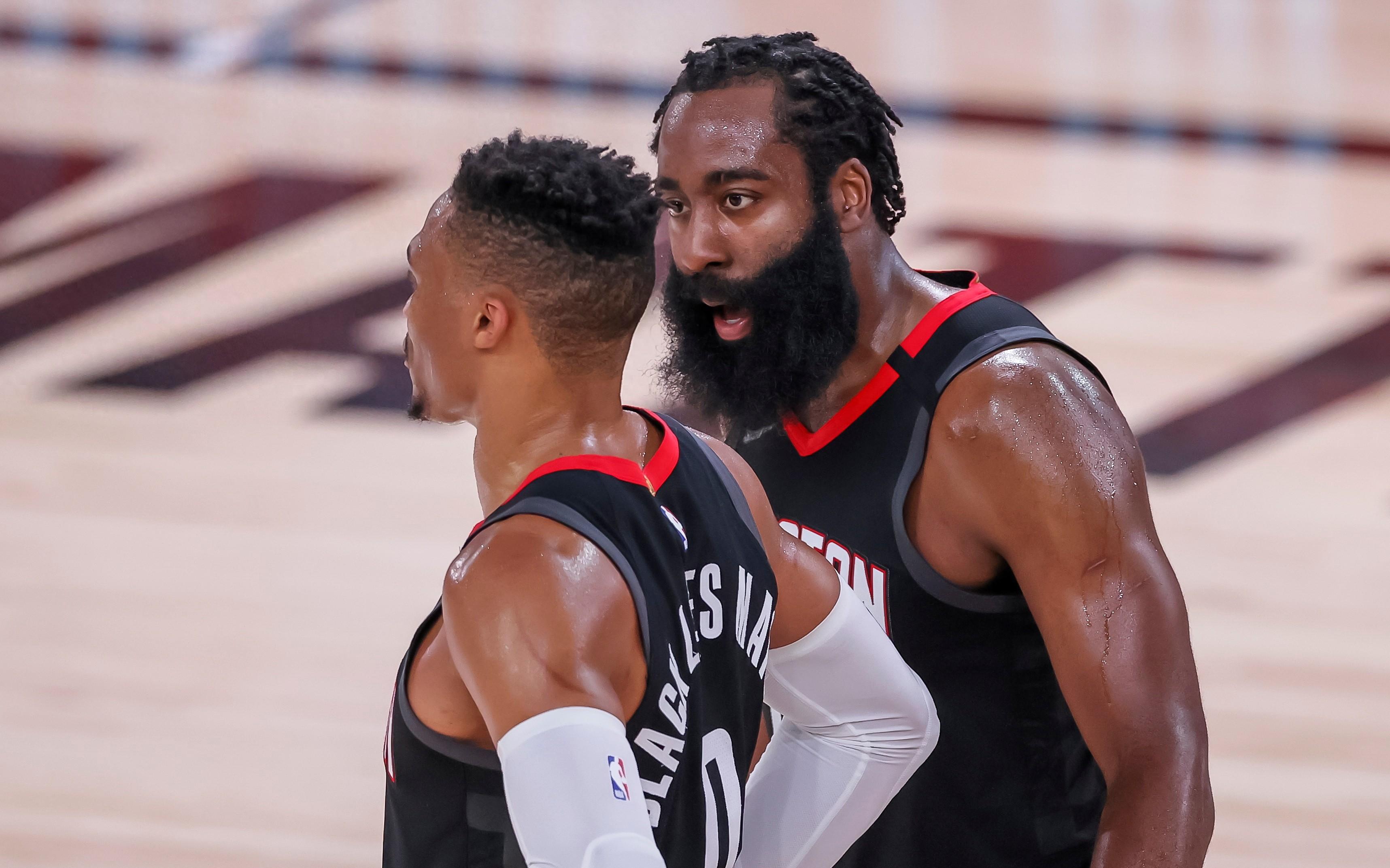 哈登携手塔克加盟快船,和威少三聚首,堪称友情事业爱情三丰收