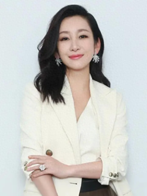 个个顶着一张"假脸",这9位实力派女演员,求求不要出来演戏了