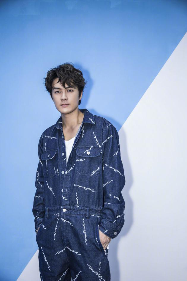 胡闹,吴克群,数星星的人,爱太痛,男佣,牵牵牵手,料理情人梦吴克群