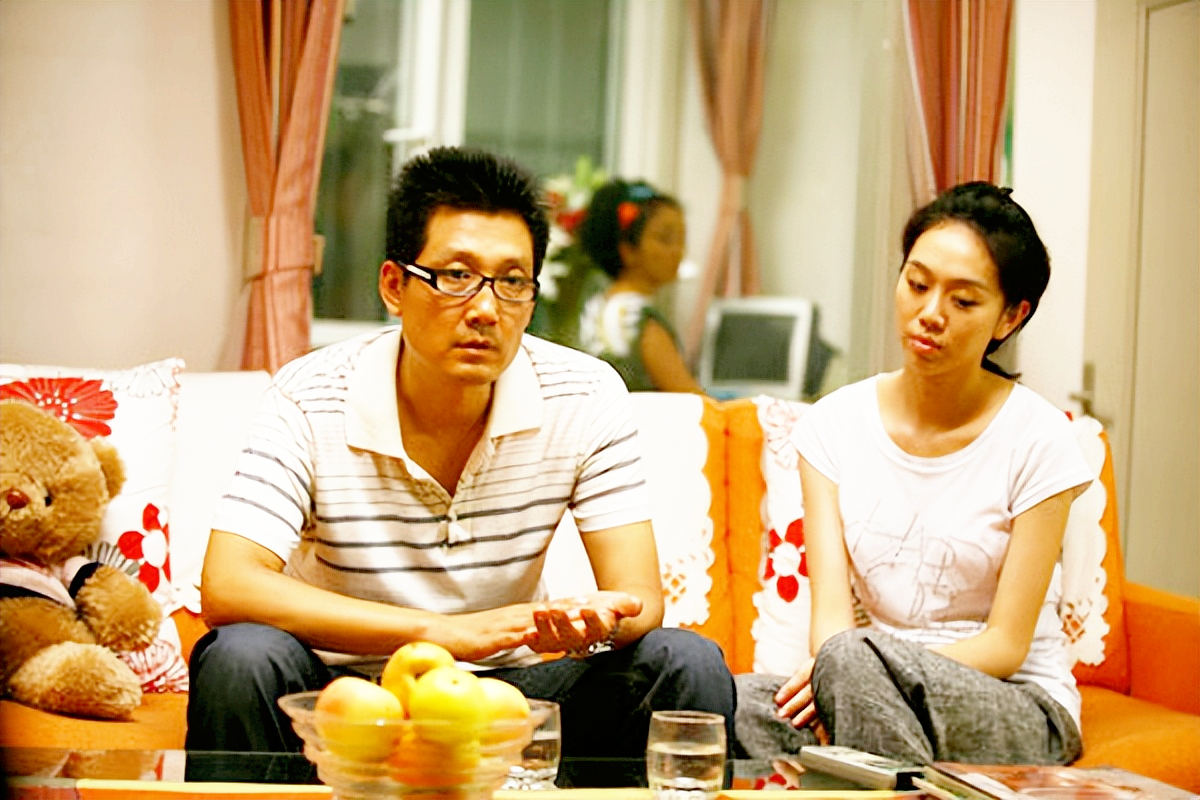 李诗颖泪忆父亲李崇霄有你的日子闪亮你将悲痛留给了我和妈妈