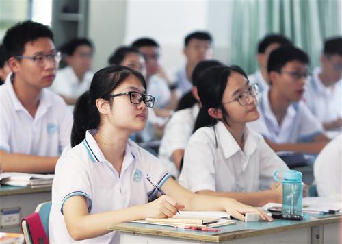 如何运用激励手段提高中学生数学学习效率