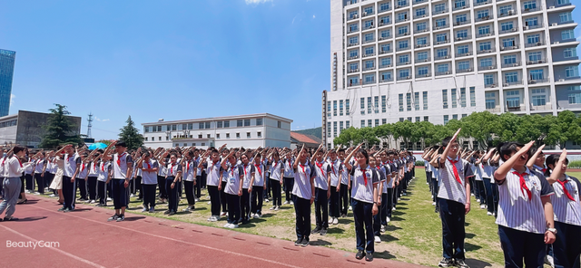 舜水中学校服图片