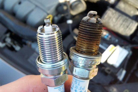 讲述飞机火花塞多少钱一克 航空发动机点火嘴