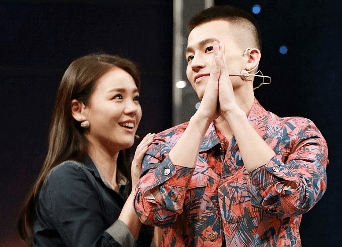 宋茜欧豪被曝隐婚!女方火速发文辟谣,怒斥爆料是恶意造谣