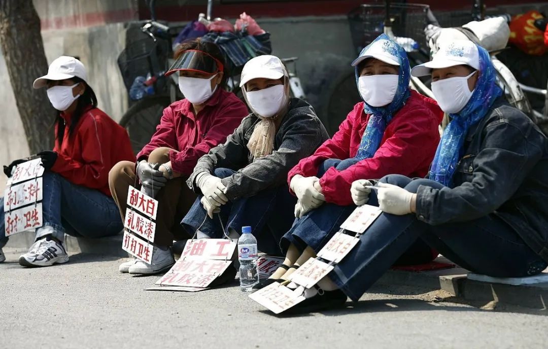 统计局:青年失业率首破20%,大批中年失业人群在底下扎心留言