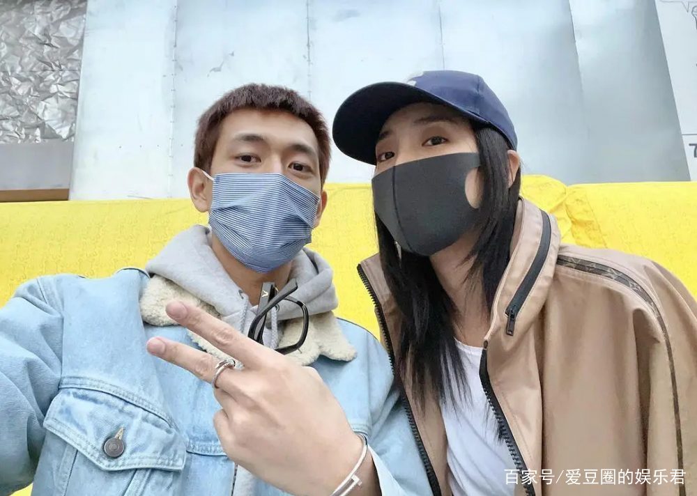 暗戳戳秀恩爱 李现王紫璇再曝恋情 本尊亲自上线回应了