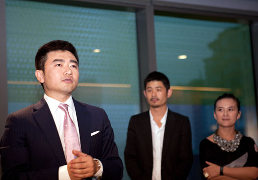 从阶下囚到重获新生,"央视才子"芮成钢刑满释放,如今现状如何
