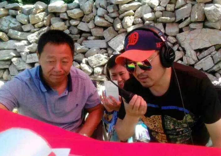 金桂斌不满足于当个"演员",他萌生了做喜剧导演的"想法"