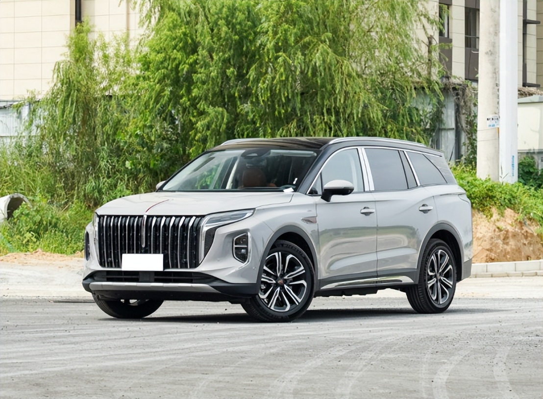 与奥迪q7同级的豪车,搭载2.0t 爱信8at仅25万多,车标是国人骄傲