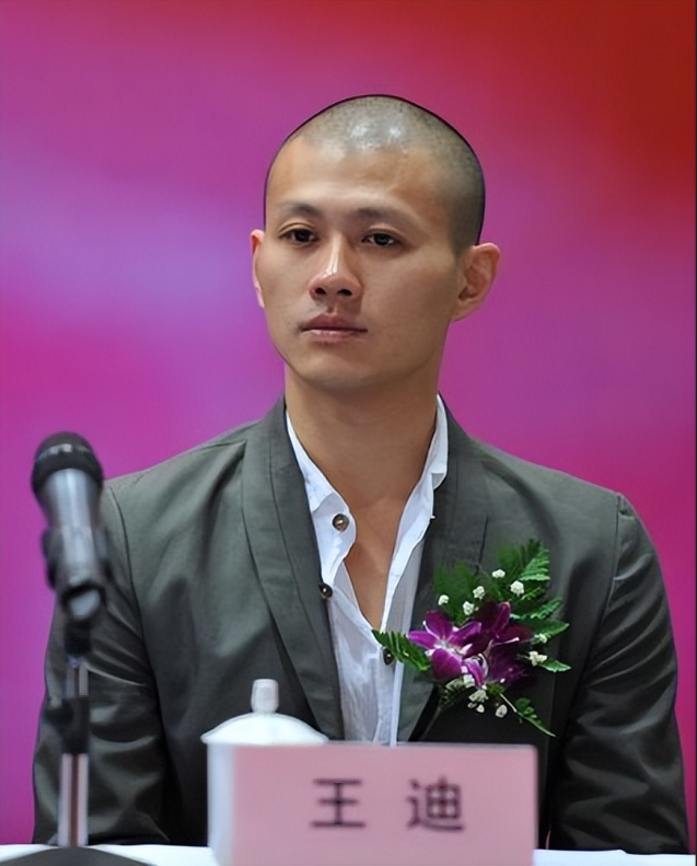 回顾第一男孔雀王迪的去世让雀之恋成了绝舞令人惋惜