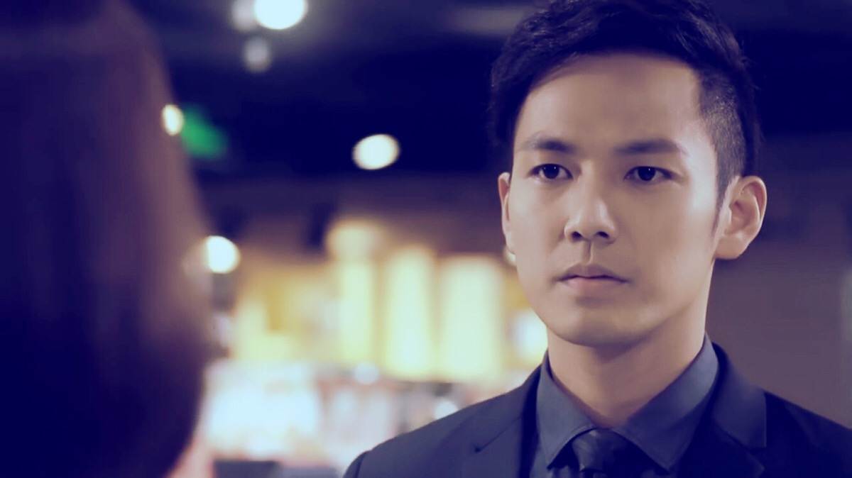 帅气的"西政何以琛"男老师火了,网友笑称:行走的招生简章