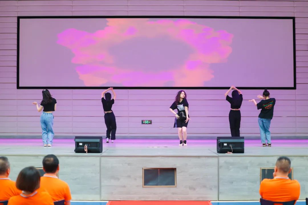 福州市闽侯县第二中学2022届毕业典礼隆重举行