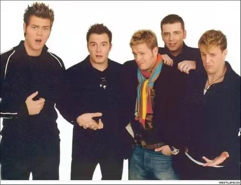 西城男孩主唱是谁?尚恩·菲南一直担任乐队主唱,实力与努力并存