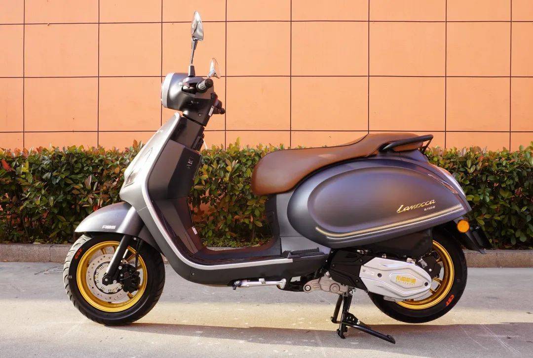 复古踏板新选择,布雷斯通蓝卡air上市,性价比突出