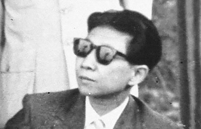 1946年孔令俊穿女装去公园游玩遭龙云儿子调戏引发拔枪互射案