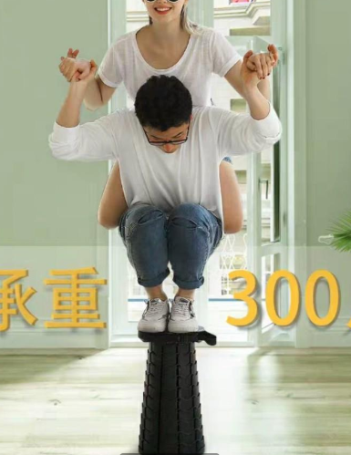 受够了久站的痛苦!出远门就靠这折叠凳,能塞进包里,承重300斤
