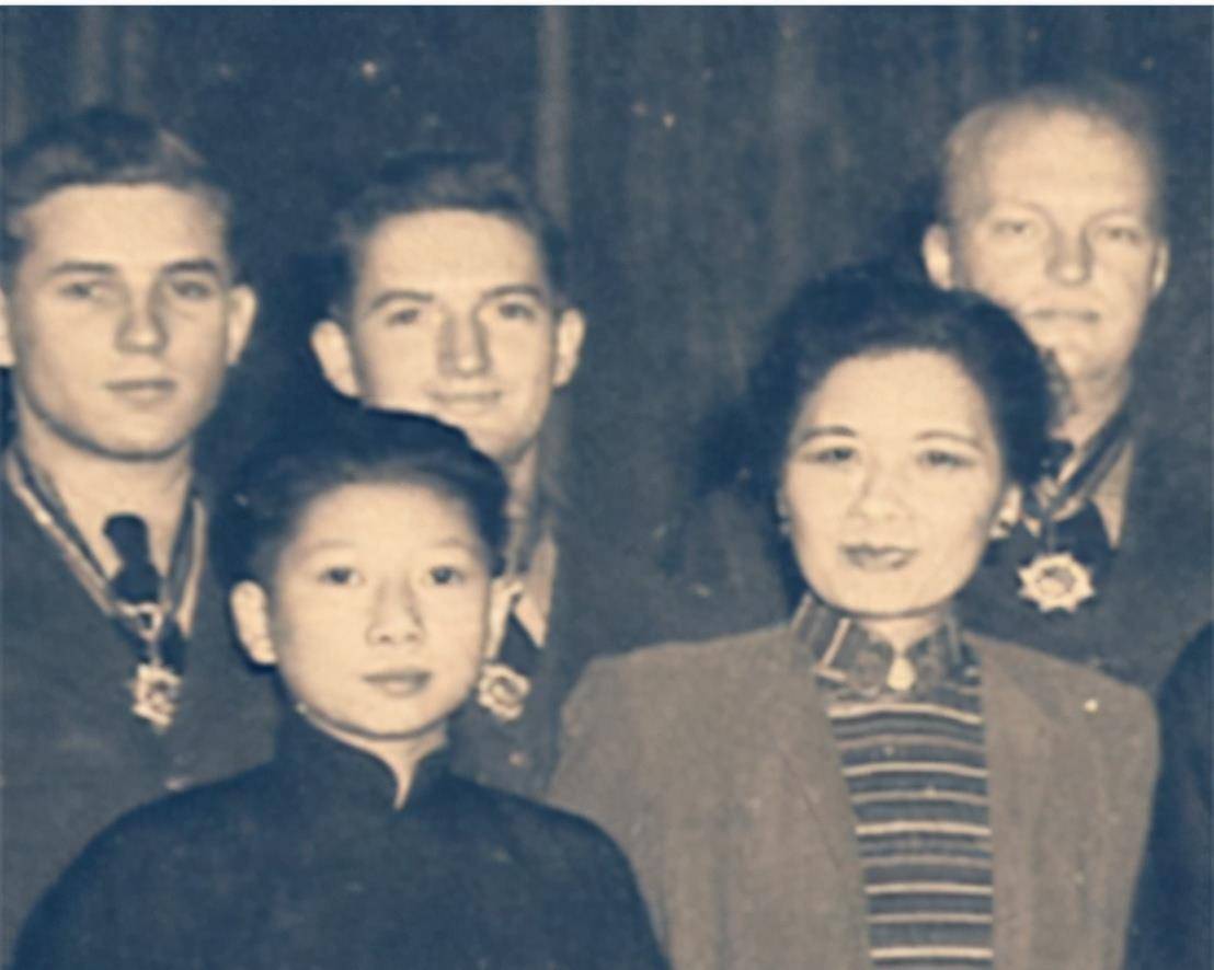 嚣张的孔令伟:当街打死巡警,与军阀公子枪战,让高官给狗让座