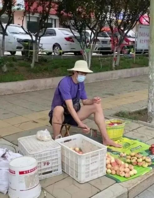 热点|张国伟退役送外卖？部分港台媒体竟带头嘲讽，本人回应了