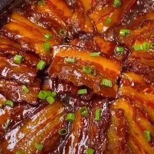 在家吃什么好?两步学会"红烧大肉片",让你做出米饭的绝配搭档