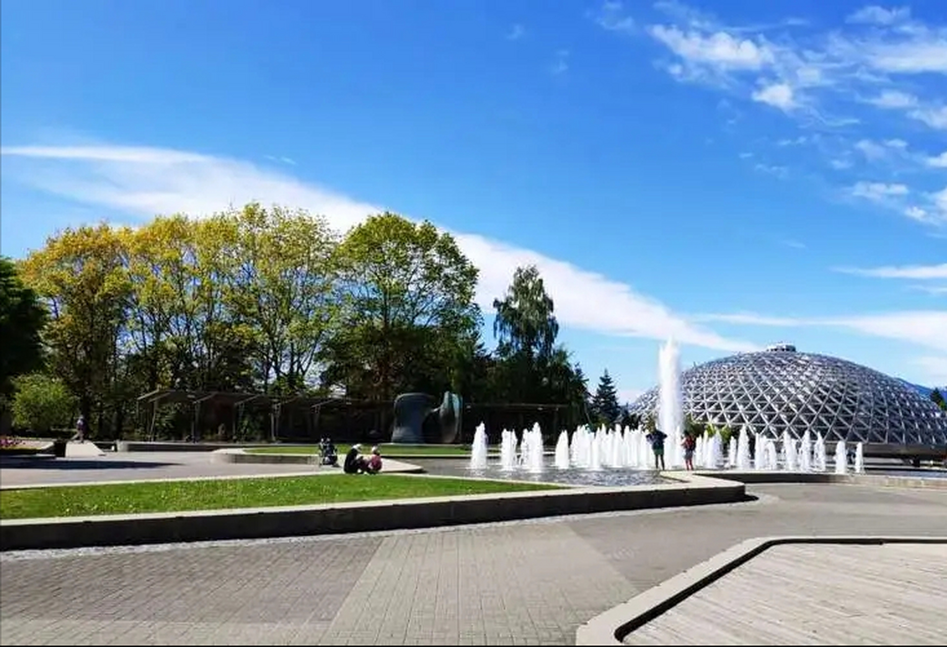 温哥华伊丽莎白女王公园的历史起源,以及在城市发展中的重要作用 引言