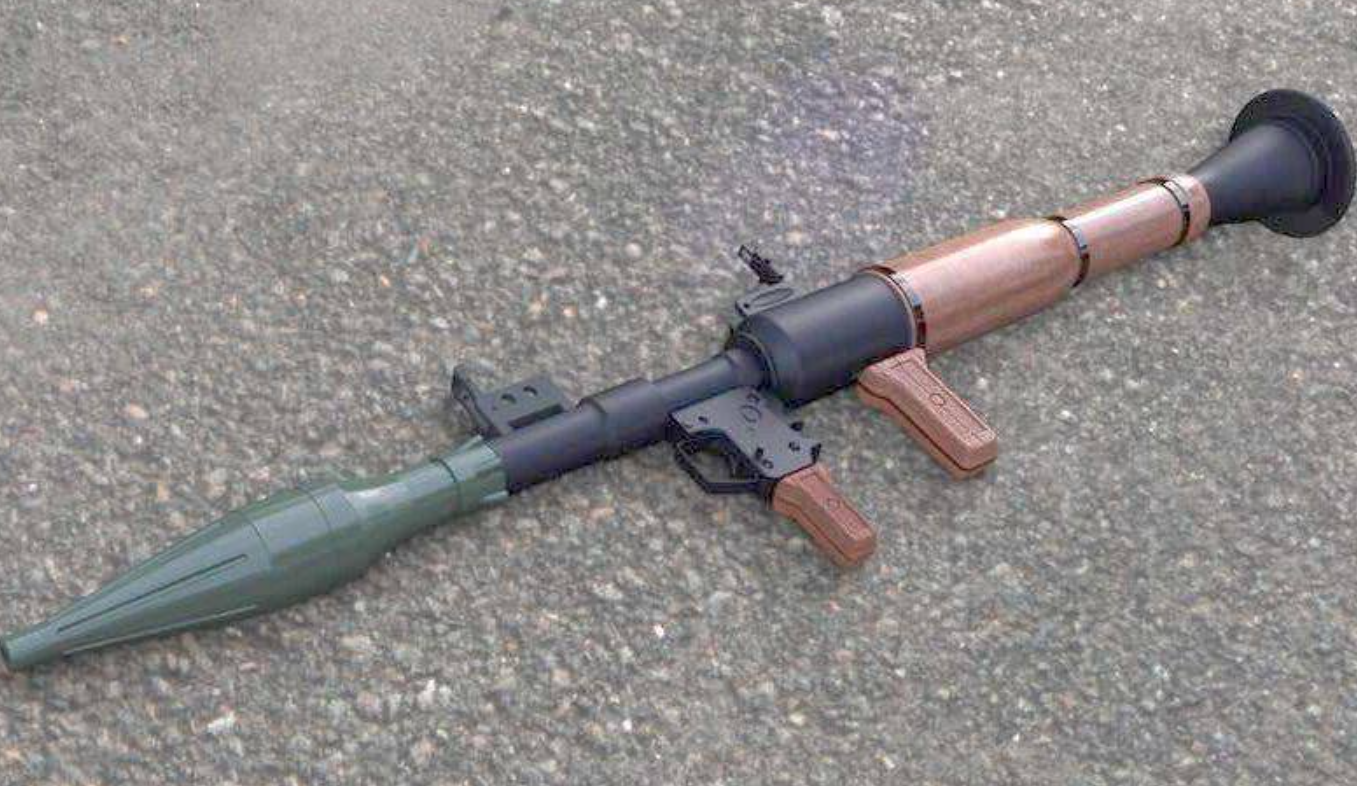 吴京用铁丝网接住rpg炮弹,现实中能做到吗?还是纯属电影欺骗?