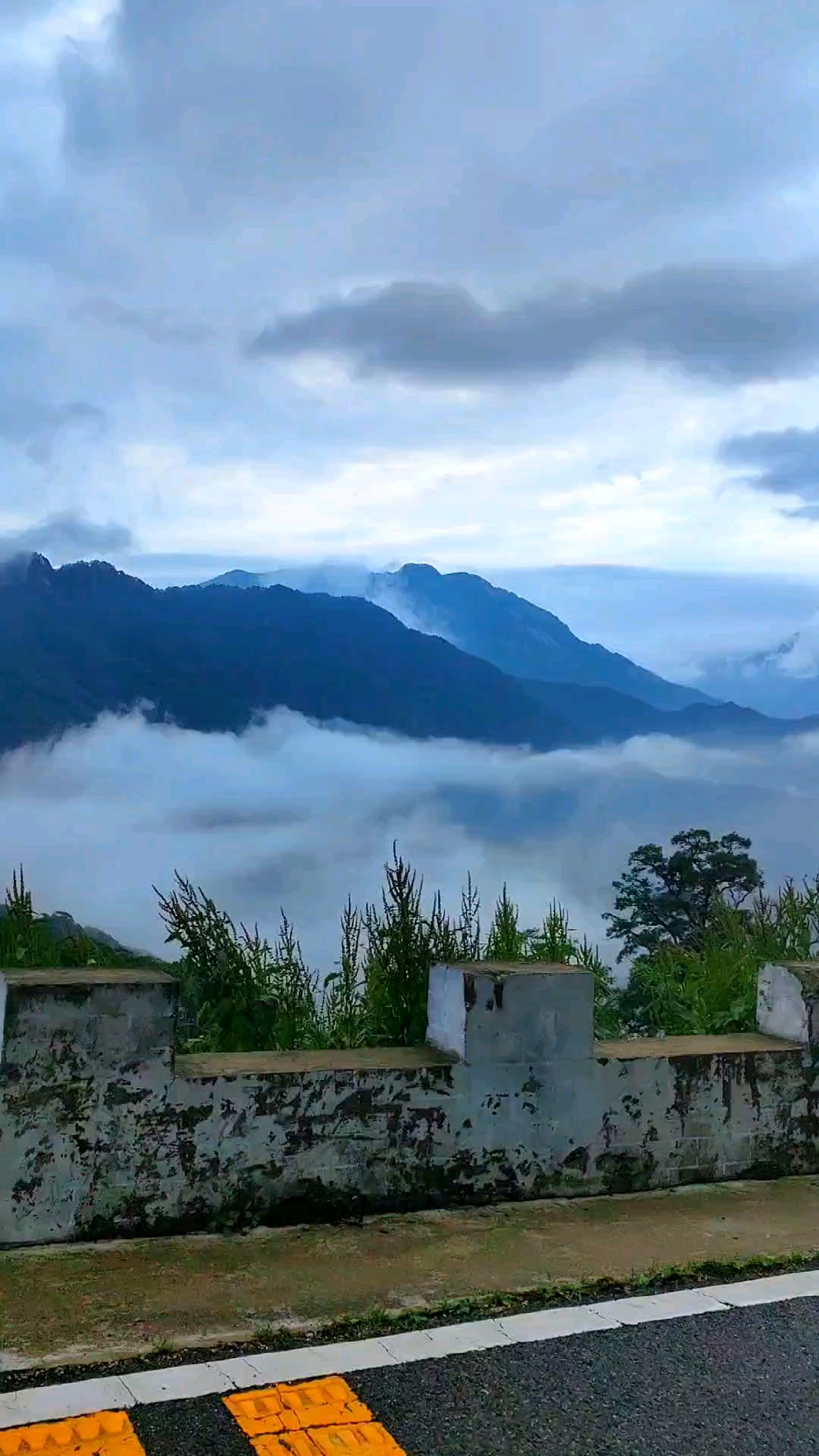 最美风景在路上,马鬃岭风光无限好