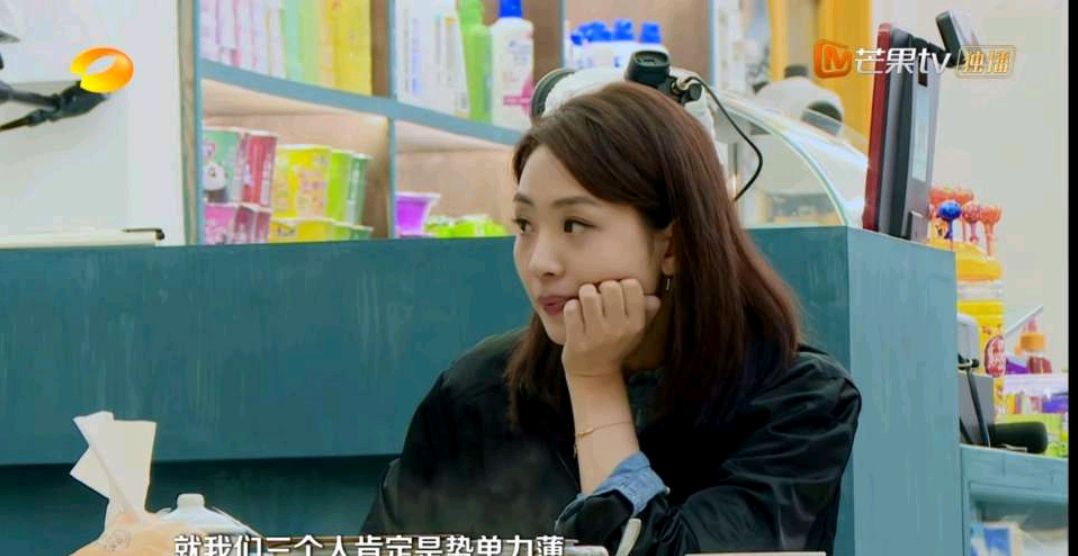 湖南卫视95后主持人刘佳颖获力捧,未来省台"新闻一姐"指日可待