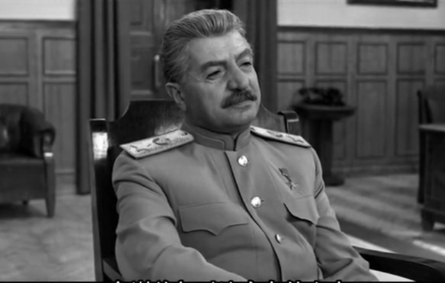 苏联电影《解放》中的斯大林扮演者是谁?揭秘电影的副线情节来源