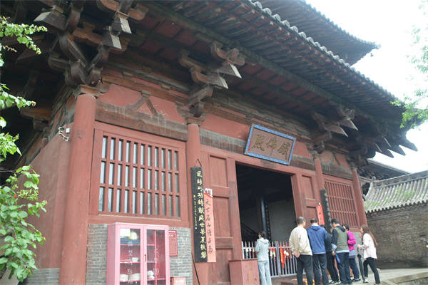 三晋古迹——蒙山开化寺铁佛殿