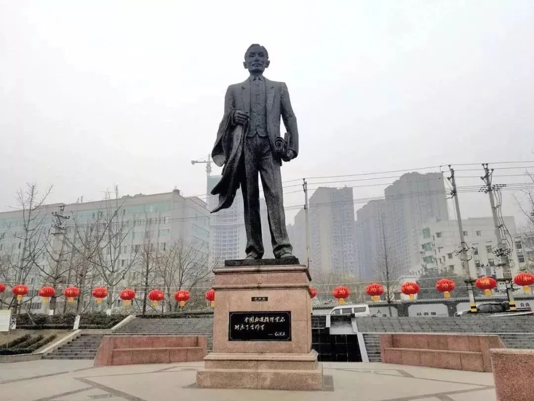 【人物】卢作孚:让五星红旗飘扬在世界的海洋上 ‖ 张守广