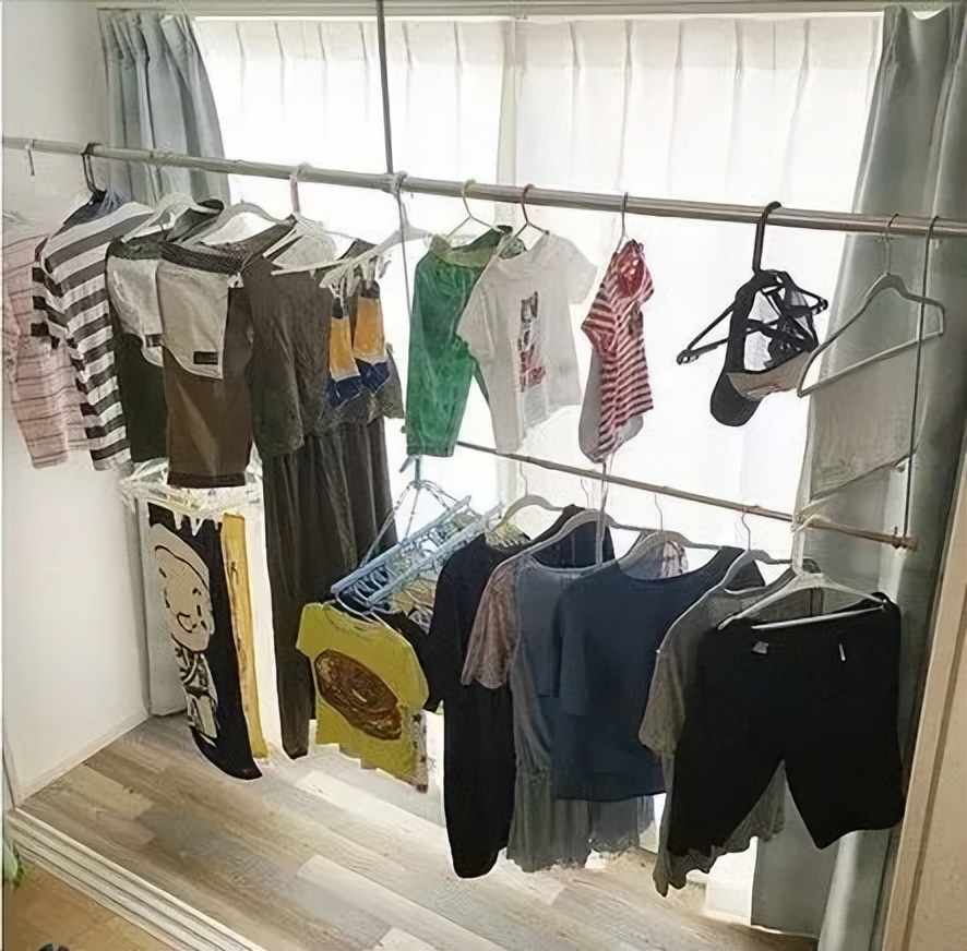 你家的卧室阳台只是用来晾衣服吗?可真浪费!看看别人的设计吧!