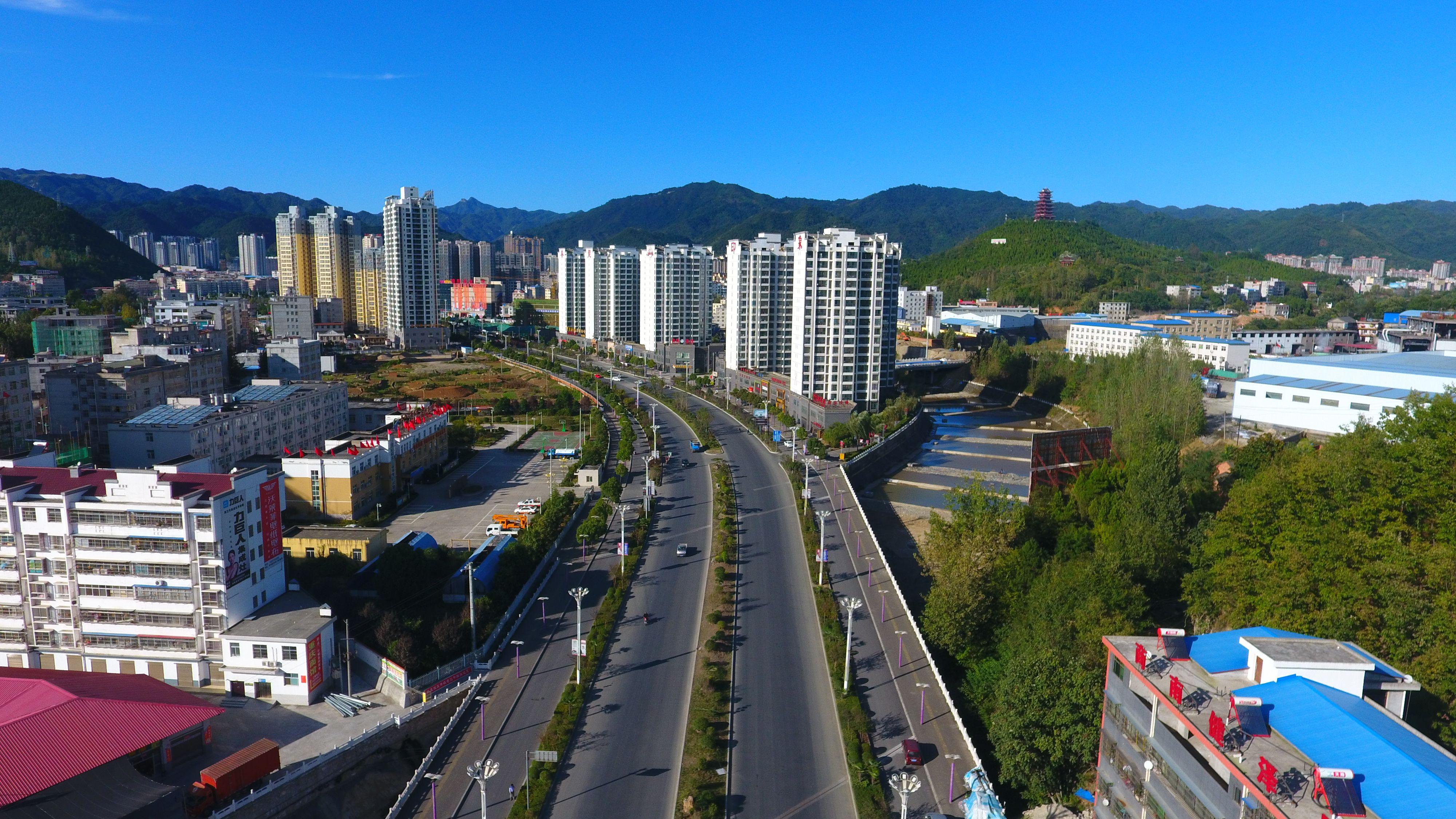 打造秦岭封面 共建智慧新城——商洛市商南县城市改造提升见闻