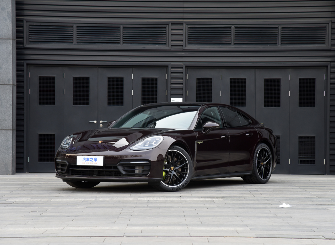 全新保时捷panamera售价公布1038万起