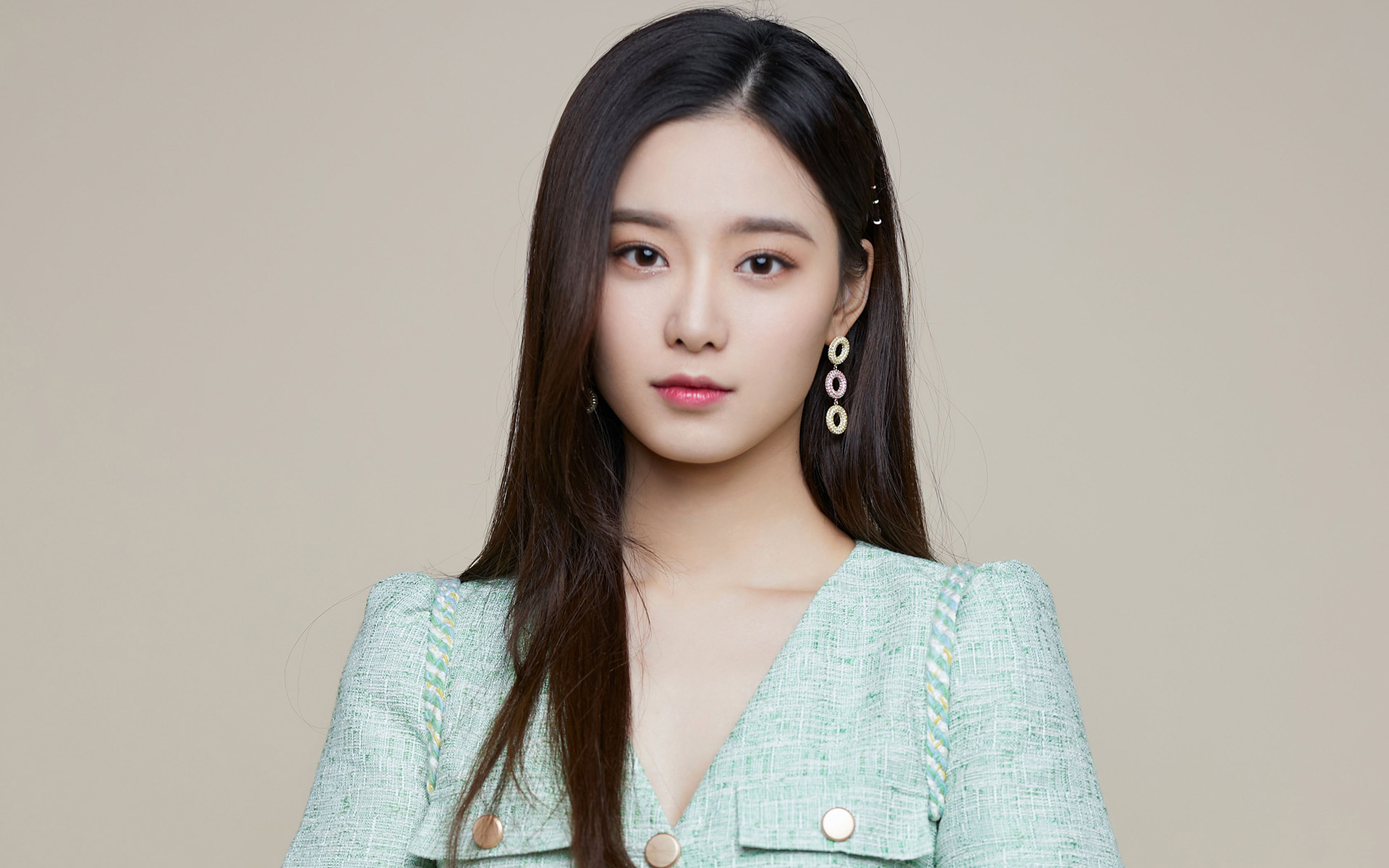 2月下旬,有快乐,有悲伤,三星座若感情不顺,很容易自闭