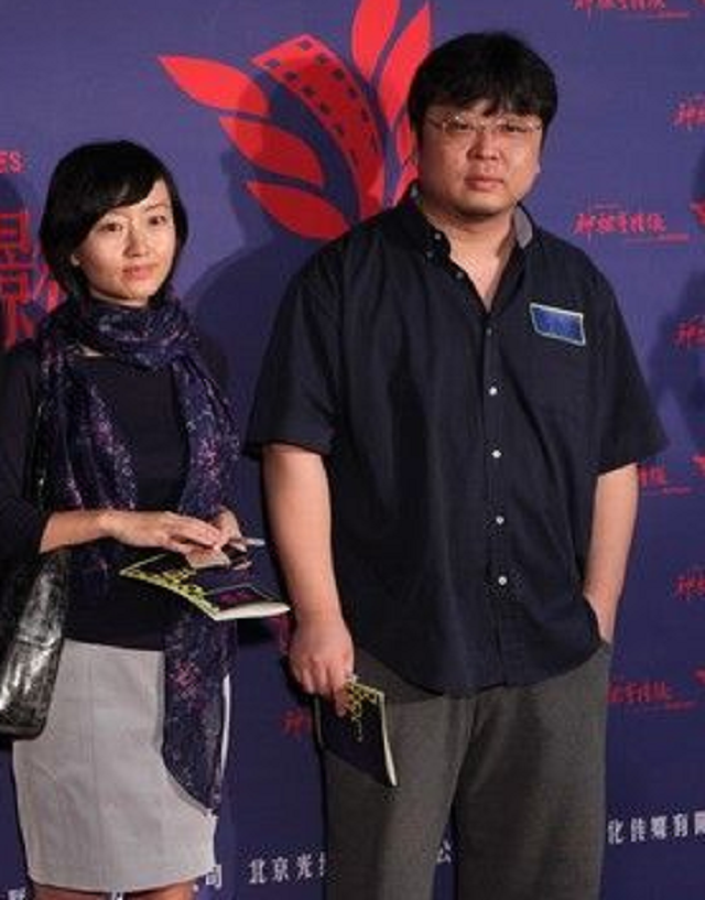 纪实罗永浩创业失败欠6个亿,老婆柴静不离不弃,陪他签9600万贷款