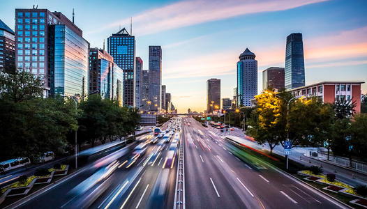 低调且热爱慈善的企业家-郁国祥