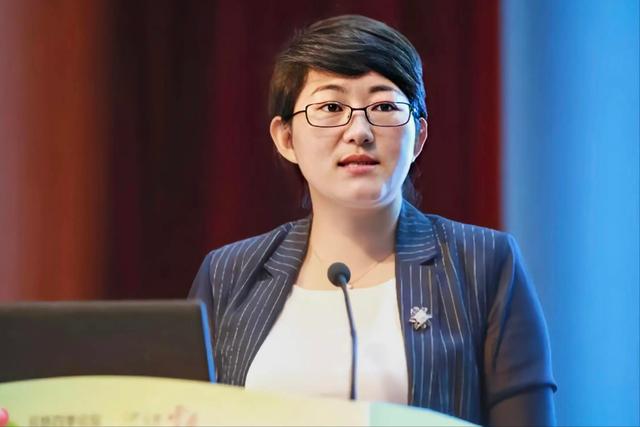 "大腐败"庞新秀:心如蛇蝎,贪污3亿元扶贫资金却公开谈反腐败
