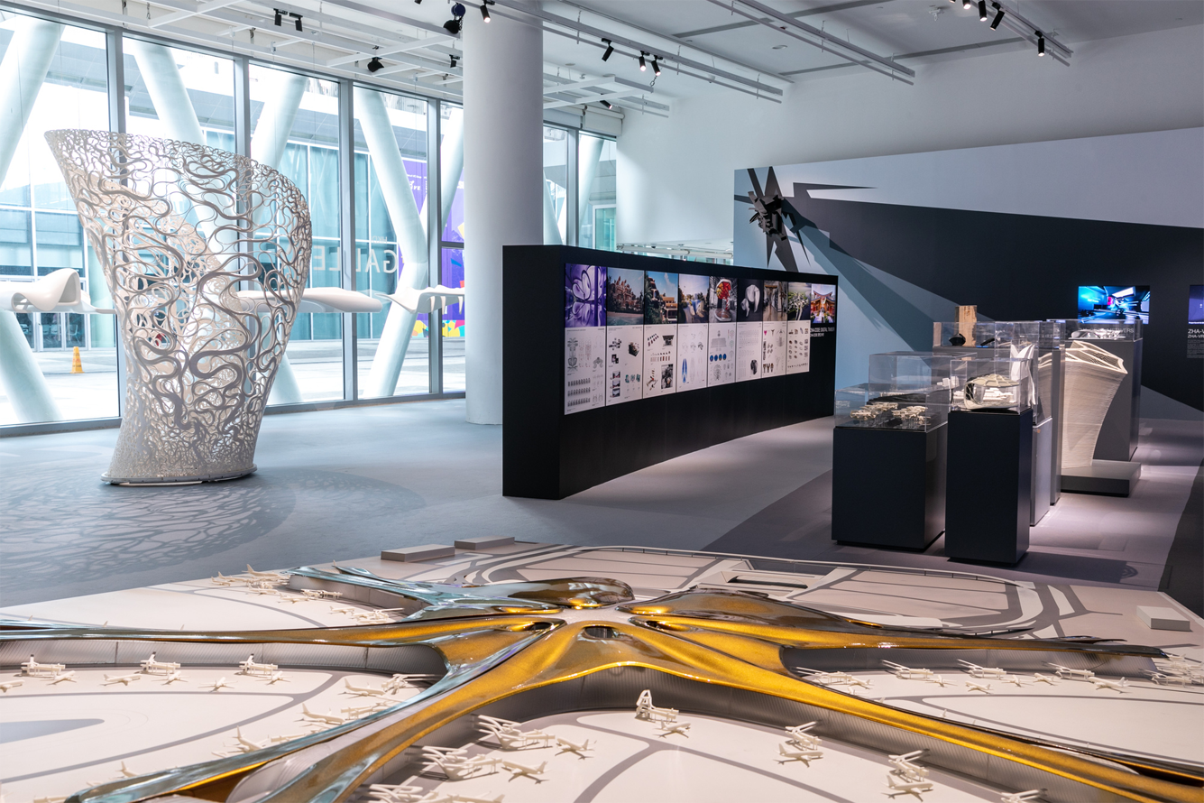 在线展览|扎哈·哈迪德事务所:垂直都市主义