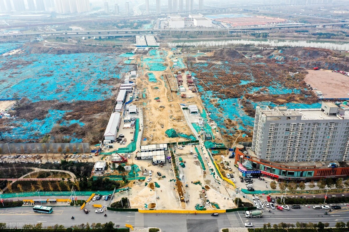 河南省郑州市三全路作为连通高新区和惠济区重要的交通大动脉之一