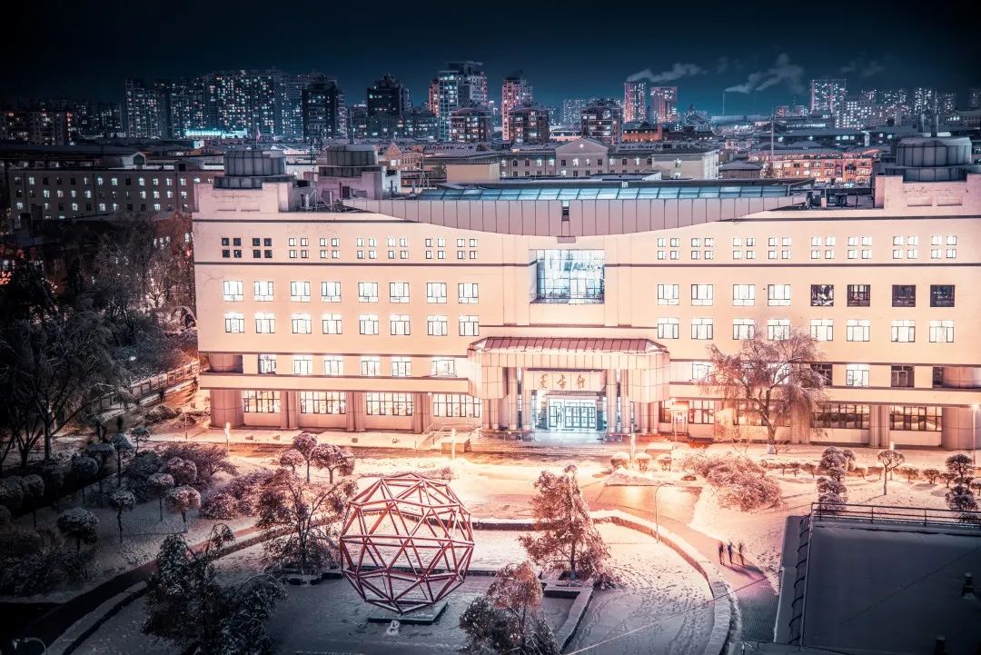 太美了!哈尔滨工业大学的雪:如梦,如诗,更如画(多图)!