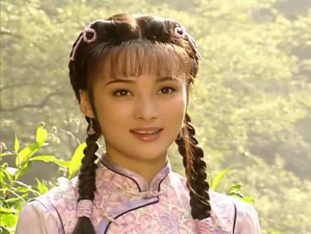 2002年,蒋勤勤与赵文卓一见钟情,两人很快发展一段"露水情缘"