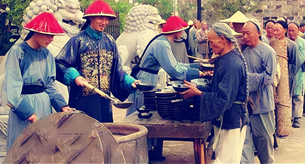 闹饥荒哄抬米价中国自古以来就是农业大国,在古代,因为生产力不发达