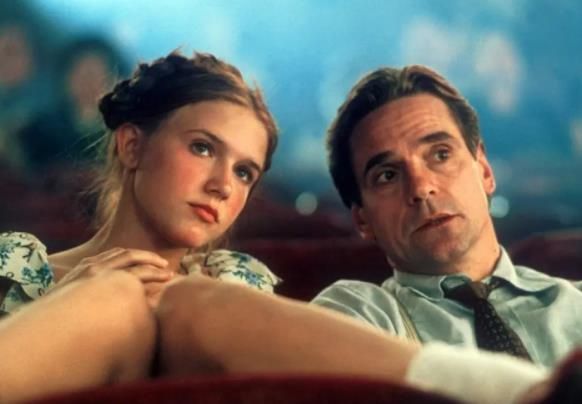 推荐6部忘年恋电影,哪部让你意犹未尽?