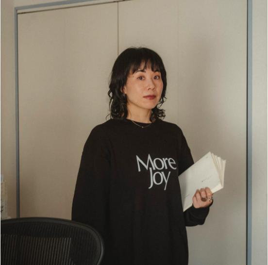 一位50岁的阿姨晒出独居生活照:悠闲自在,活出让人羡慕的样子